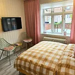 Idyllisk Mini-hus I Det Charmerende Latinerkvarter Apartman