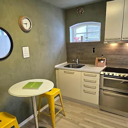 Idyllisk Mini-hus I Det Charmerende Latinerkvarter Apartment Viborg