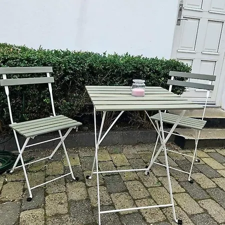 Idyllisk Mini-hus I Det Charmerende Latinerkvarter Апартаменты *