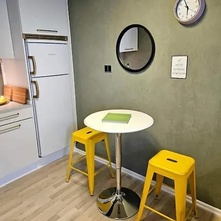 Апартаменты Idyllisk Mini-hus I Det Charmerende Latinerkvarter *